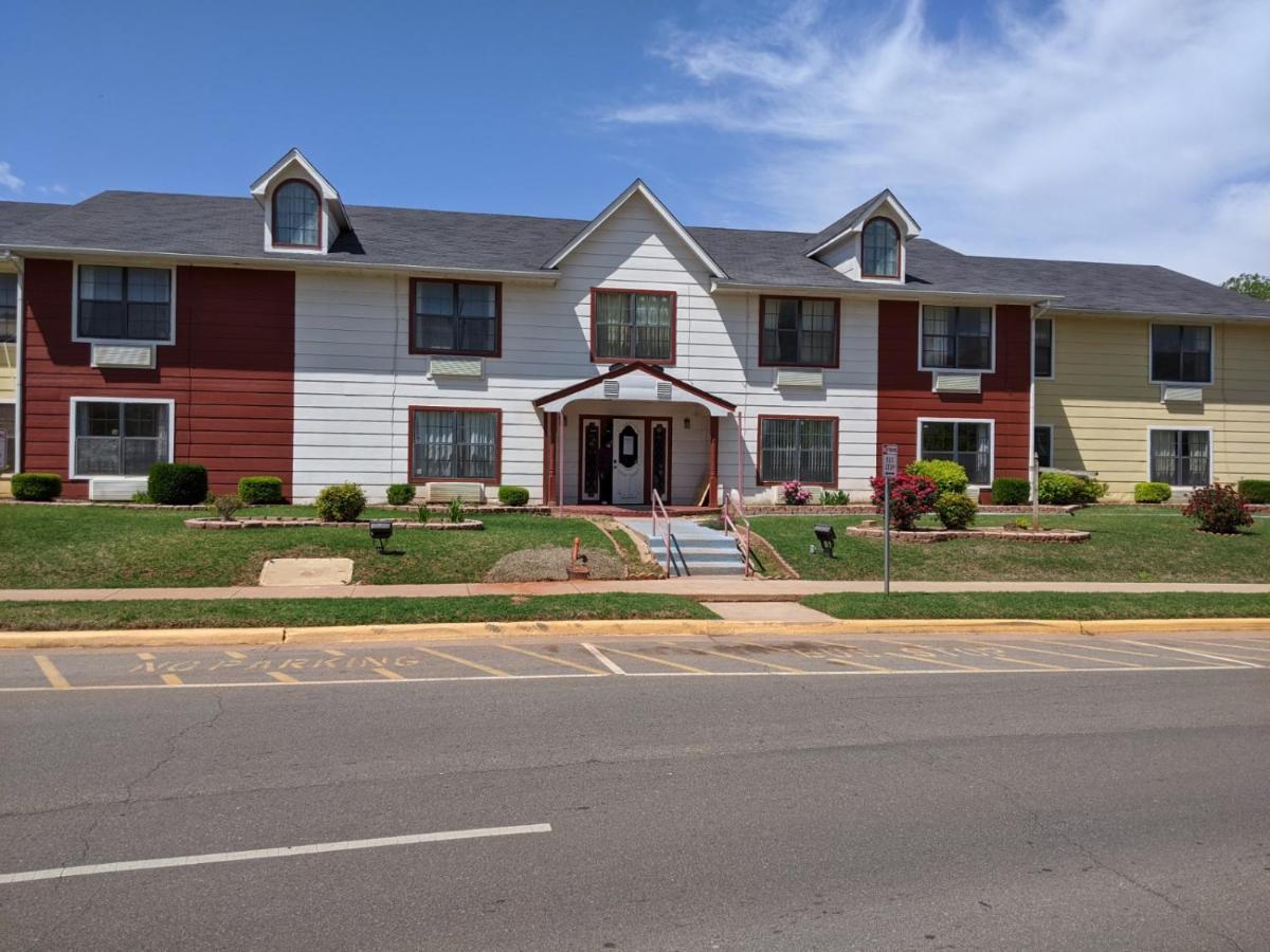 Medical Inn Oklahoma Stadt Exterior foto